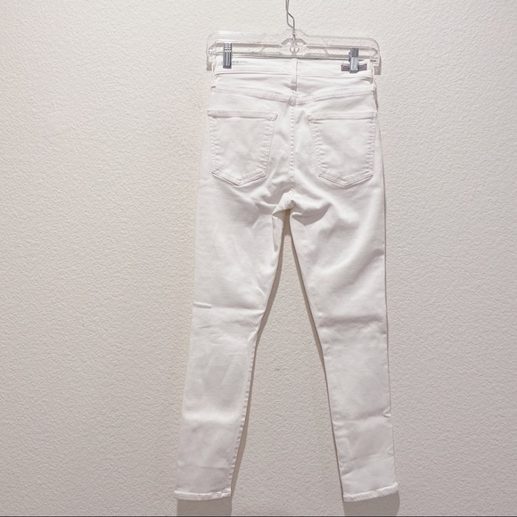 Citizen of Humanity Rocket Crop High Rise Skinny in White size 25” - Picture 6 of 9